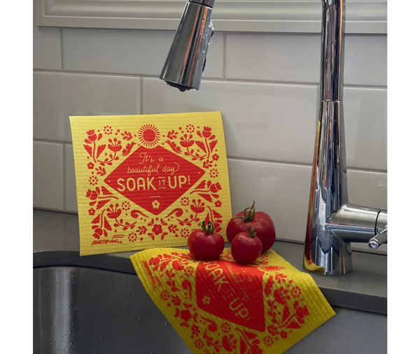 Soak iT Up Cardinal Chicken Bike Garden Mom Best Seller