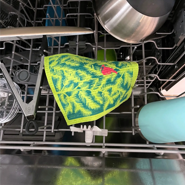 Clean Soak iT Up Swedish cloths can be cleaned in the top rack of the dishwasher